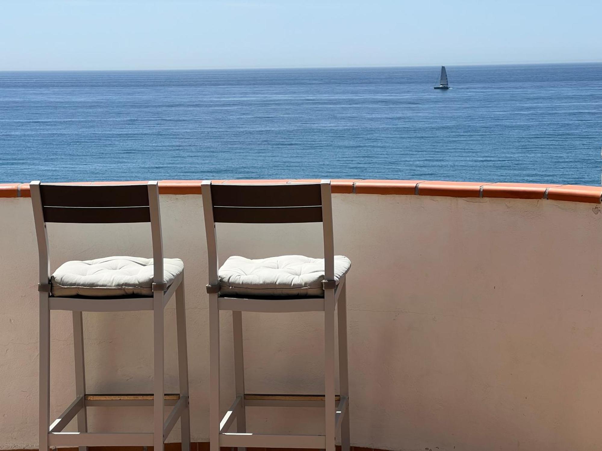 Beachfront Penthouse: Marbella Sea View Terrace Sitio de Calahonda Exterior photo
